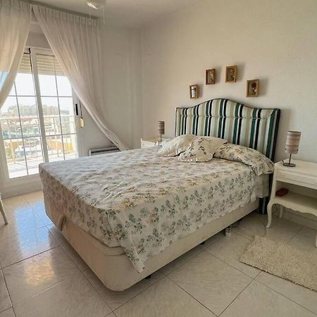 Ferienwohnung Apartamento Con Acceso Directo A La Playa Valencia Exterior foto