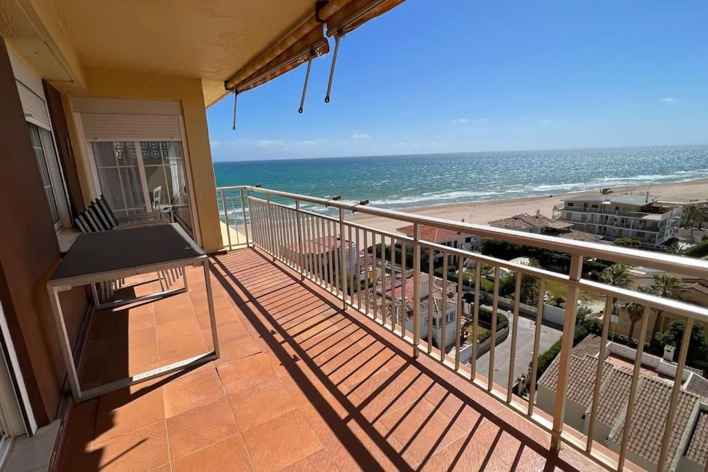 Ferienwohnung Apartamento Con Acceso Directo A La Playa Valencia Exterior foto