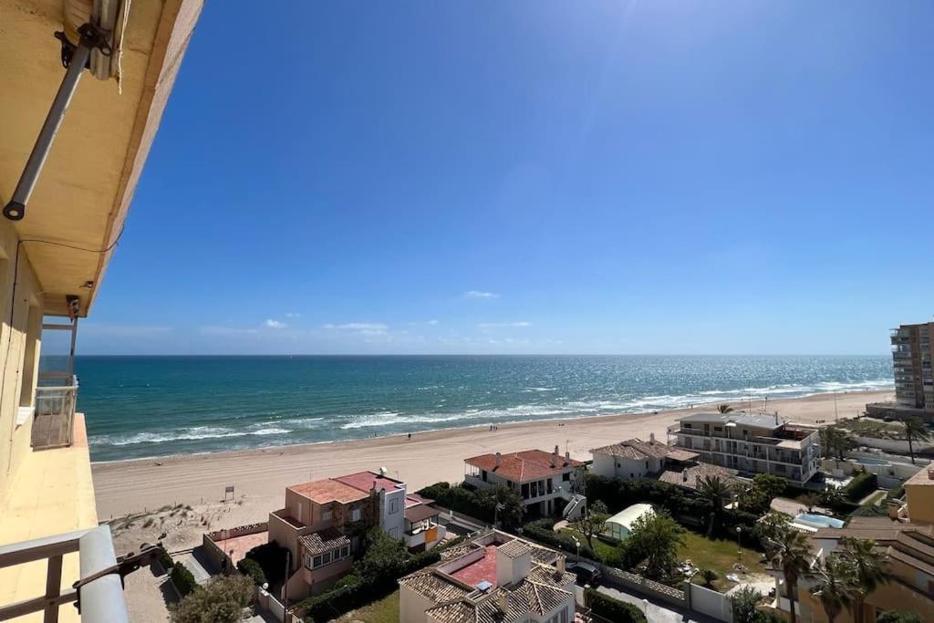 Ferienwohnung Apartamento Con Acceso Directo A La Playa Valencia Exterior foto