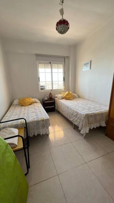 Ferienwohnung Apartamento Con Acceso Directo A La Playa Valencia Exterior foto